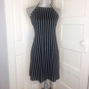 BLACK AND WHITE HALTER DRESS